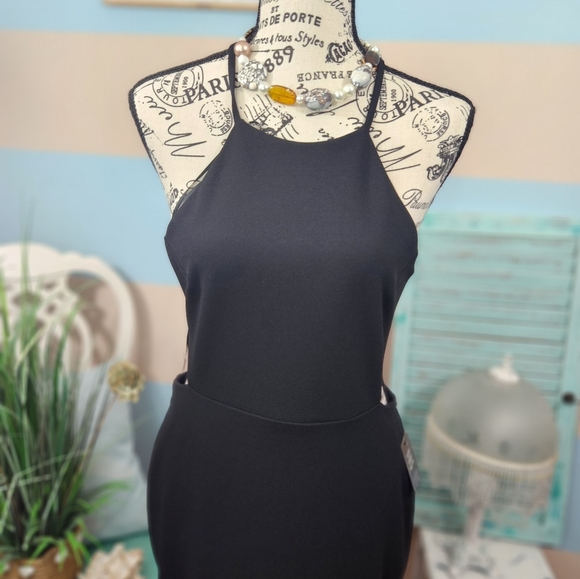 NWT Express Laser Cut Black Dress - Picture 6 of 11